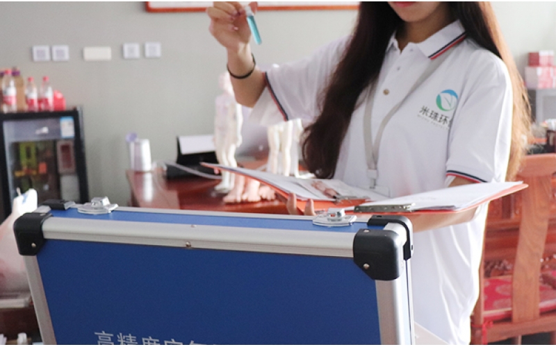 權(quán)威室內(nèi)甲醛檢測機(jī)構(gòu)一看便知真假